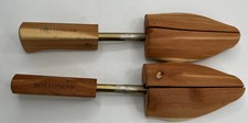 Bostonian Cedar Wood shoe tree/stretchers size M set of 2