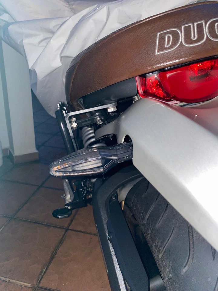 Lámpara indicadora de luz de giro LED para Aprilia SMV 750 900 1200 Dorsoduro Foto 4 de 4