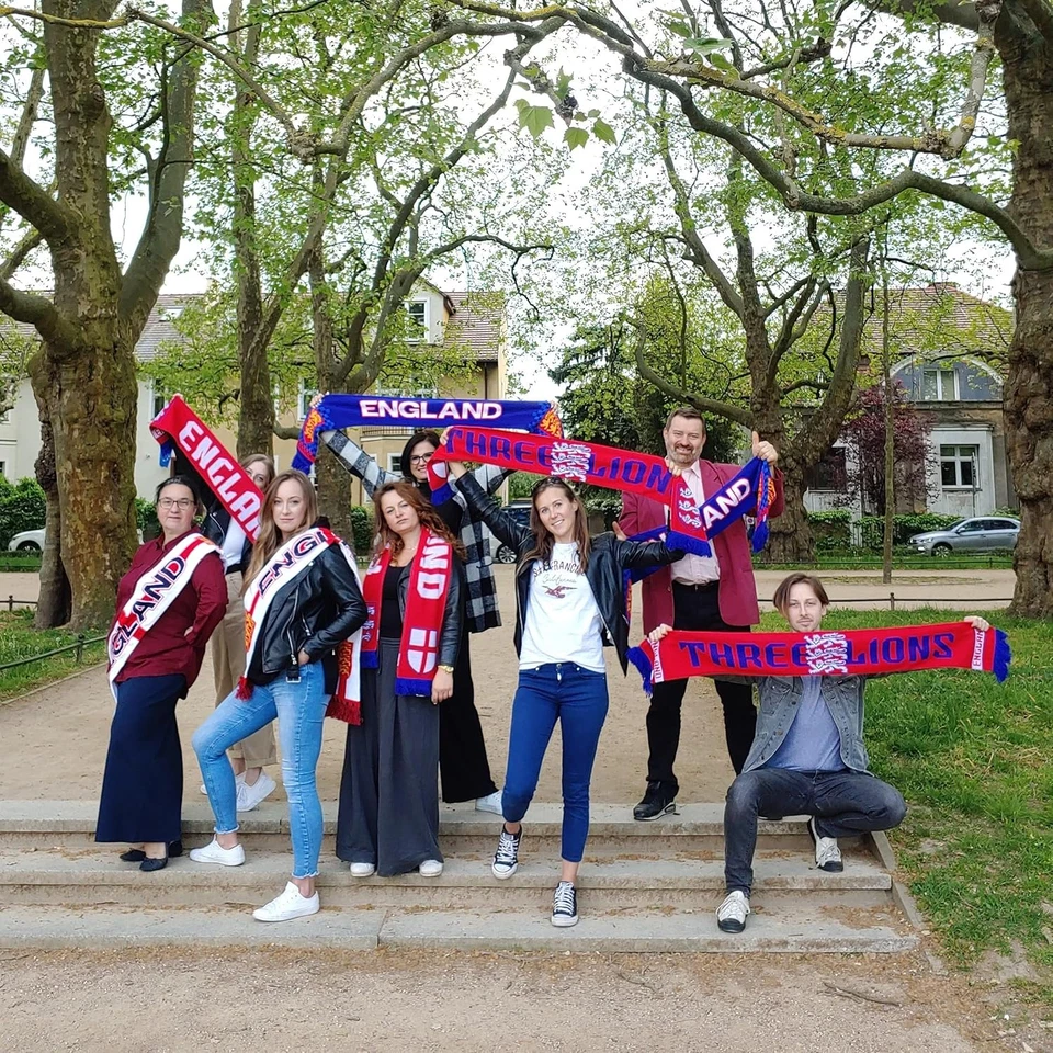 Sciarpa a Maglia Da Calcio, Rosso, Bianco, Blu, Taglia Unica Unisex-Adulto - Immagine 2 di 4