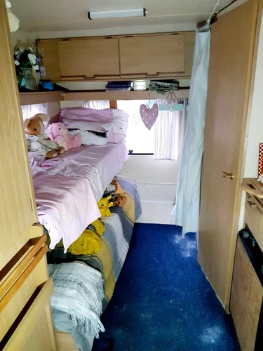 BEAUTIFUL VINTAGE RETRO 4 BERTH ABI MONZA CARAVAN+ACCESSORIES FOR SALE - Picture 8 of 24