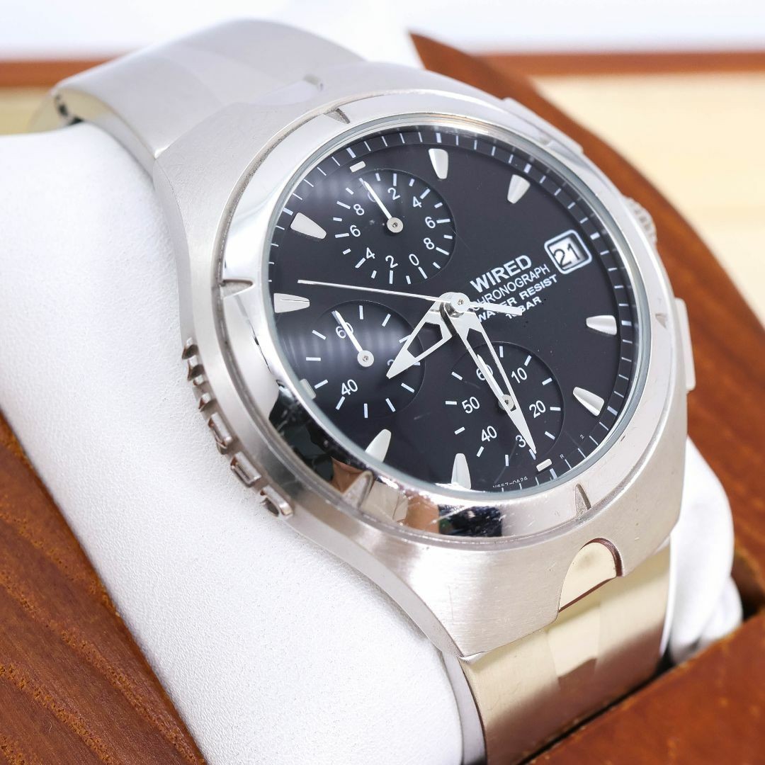 Seiko 1522 Quartz Chronograph Mens Watch with Date Display Pre-Owned