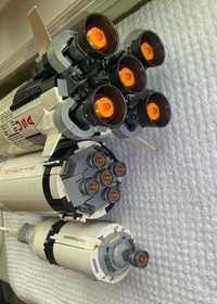 LEGO Ideas 21309 NASA 1969 Apollo Saturn V