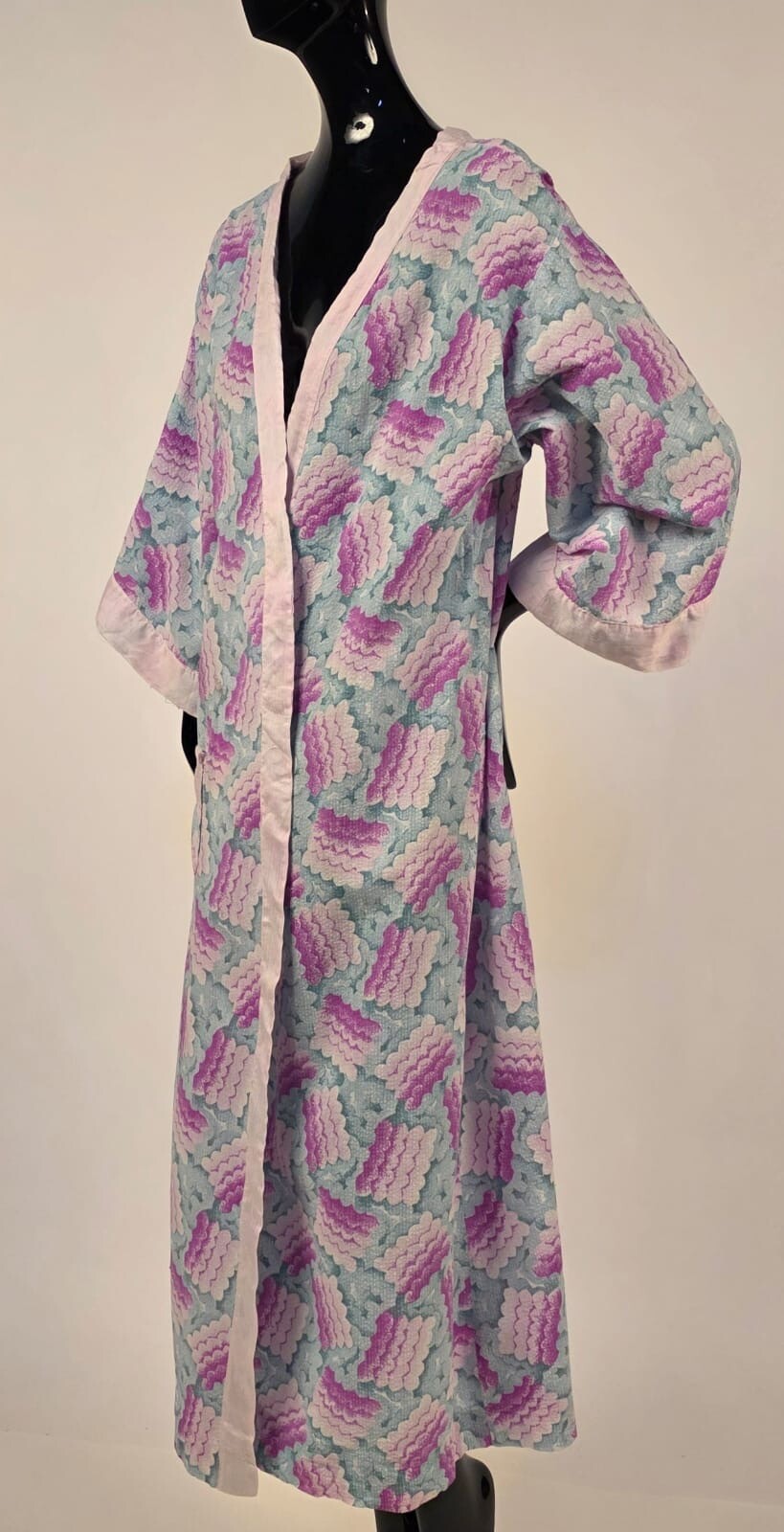 ANTIQUE 1930’S DECO PRINT COTTON ROBE - image 4