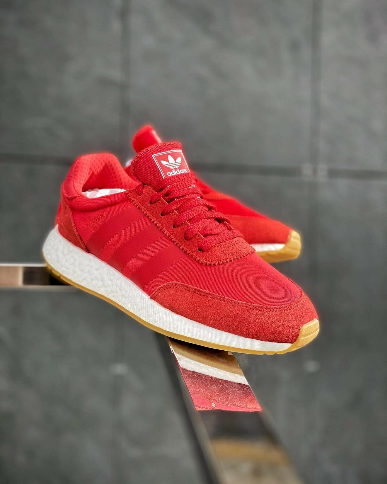 Opvoeding Dwingend Eentonig New Adidas Originals I-5923 Running Shoes Athletic Boost Gym Sz 10 Red-White -Gum | eBay