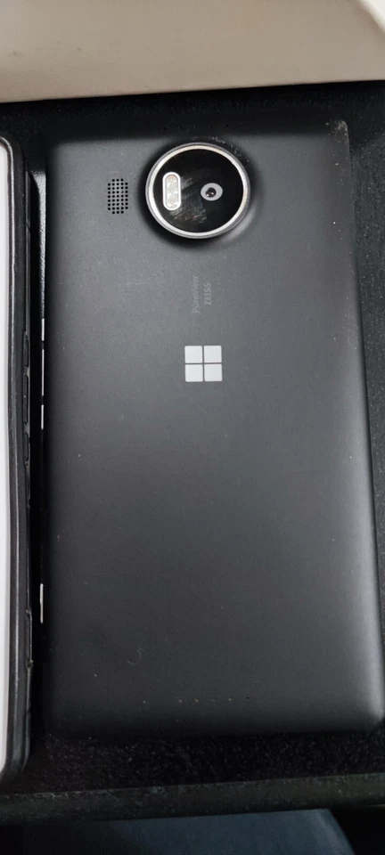 Microsoft Lumia 950 XL Snapdragon 810 3GB RAM + 32GB+SD - Windows 10 come NUOVO - Immagine 3 di 4
