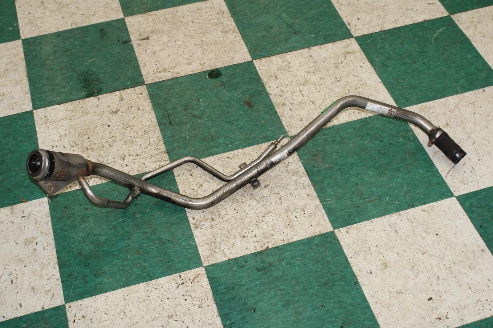 14-17 Ghibli 3.0L Gasoline Gas Fuel Filler Neck Hose Pipe Tube OEM Factory WTY