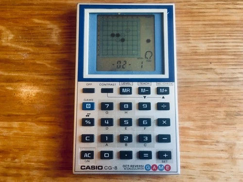 Casio CG-8 Calculatrice jeu Othello Reversi