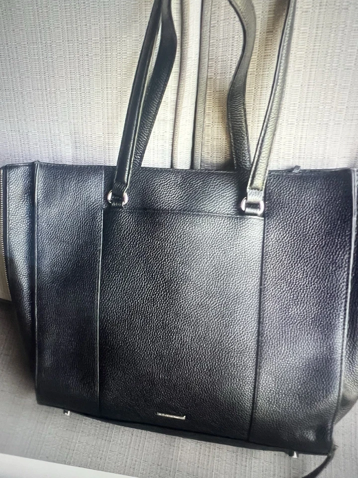 Bolso de mano Rebecca Minkoff Always On Side de cuero negro Foto 4 de 4