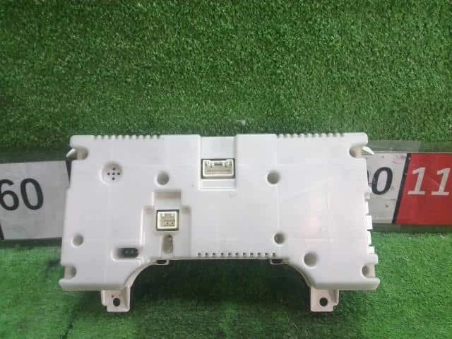 Mitsubishi Fuso Canter 2007 PA-FG82DE Speedometer MK541503 [Used] [PA114102816] - Image 4 of 4