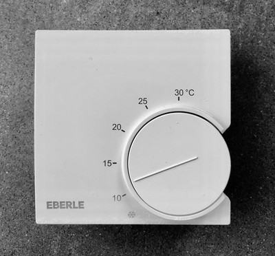 Eberle Raumtemperaturregler RTR 9121