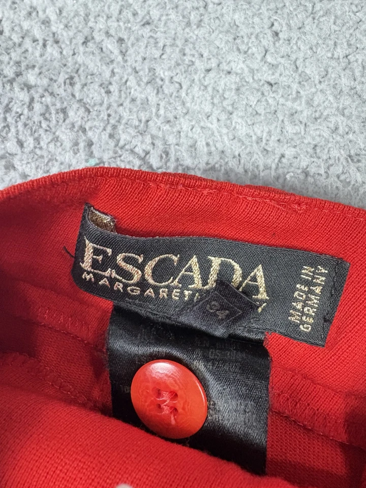 Pantalones de vestir de colección Escada Margaretha Ley para mujer 8 rojos lana virgen Alemania años 80 Foto 2 de 4