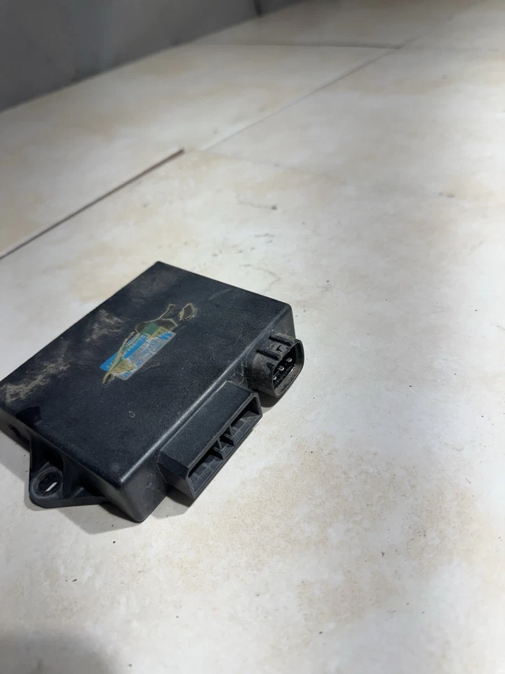 98-99 YAMAHA YZF R1 ECU ECM PCM CDI КОМПЬЮТЕРНЫЙ КОНТРОЛЛЕР OEM BRAIN BOX #0161 - Изображение 4 из 4