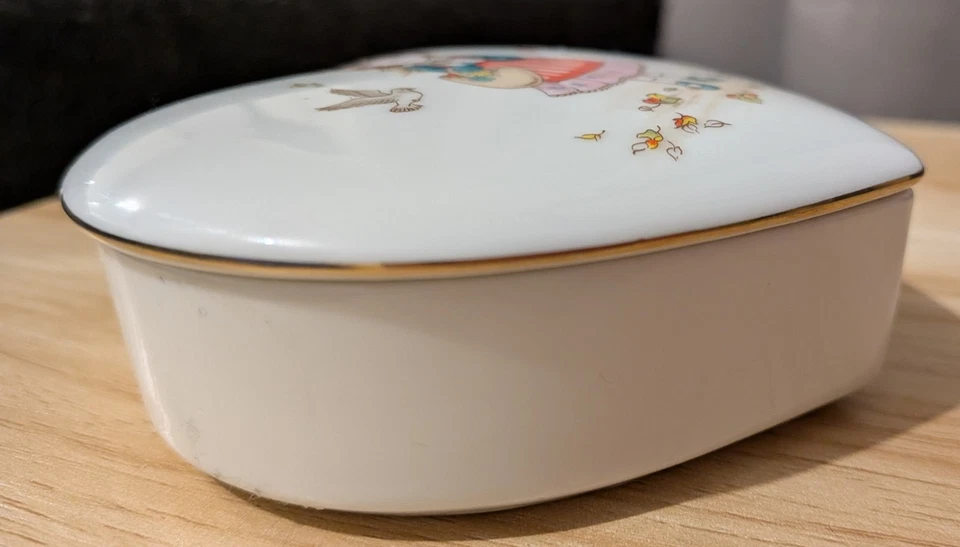 Vintage Jewellery Trinket Box Ceramic Heart Shaped Japan Keepsake Lid - Image 4 of 4