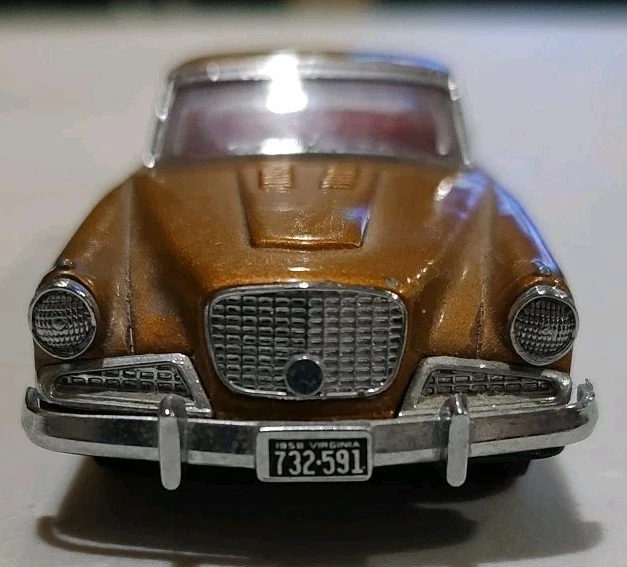 Coche coleccionable Matchbox Dinky Collection DY26 STUDEBAKER GOLDEN HAWK 1958 Foto 3 de 4