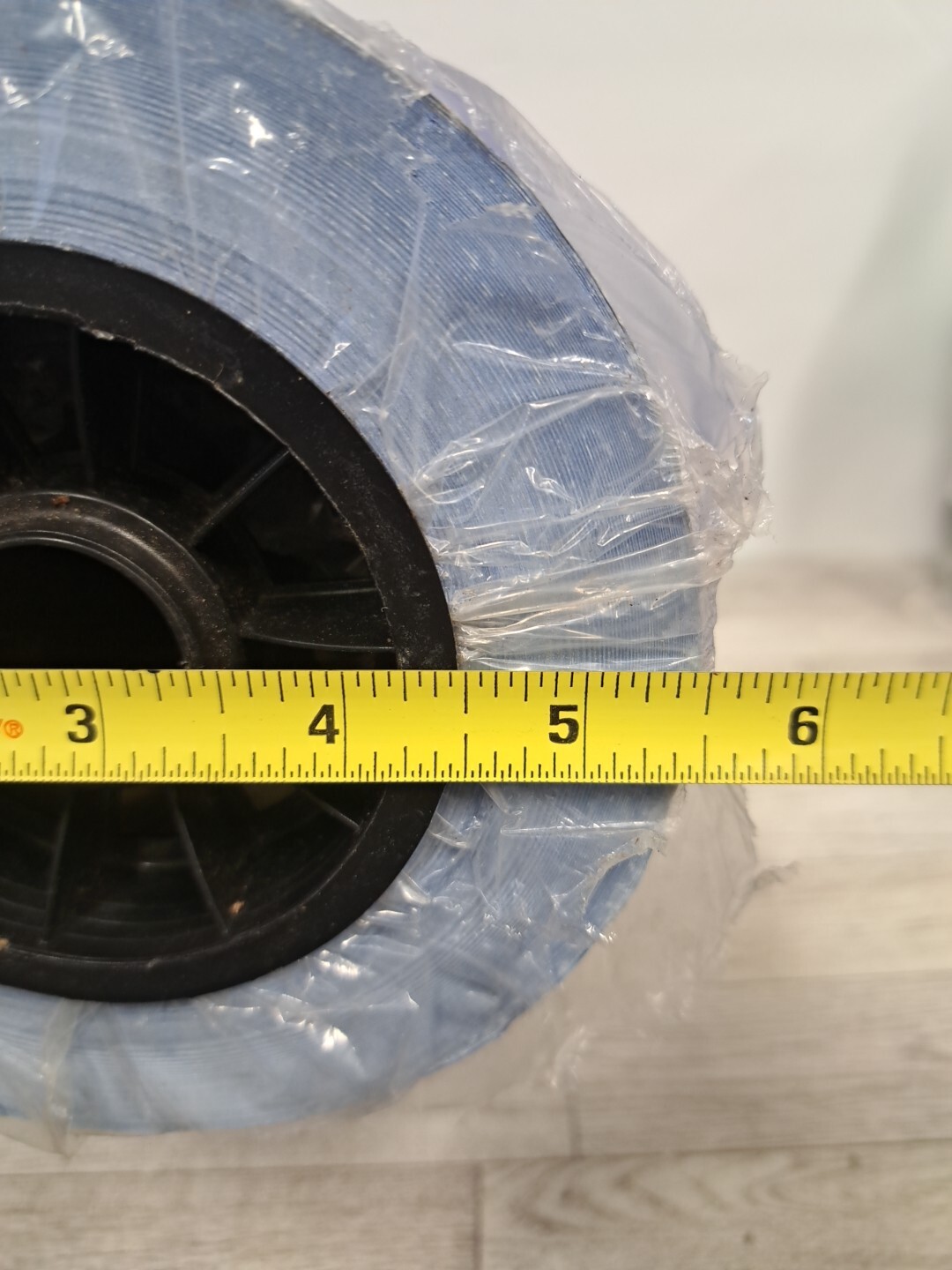 Vtg CHRISTMAS Dept Store Wrapping Paper Roll 20"  13.23 lbs Nativity Baby Manger