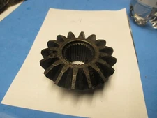 side gear,new,N.O.S.for 9 1/4" rear diff.gear mopar trucks 1997-2009 4137319