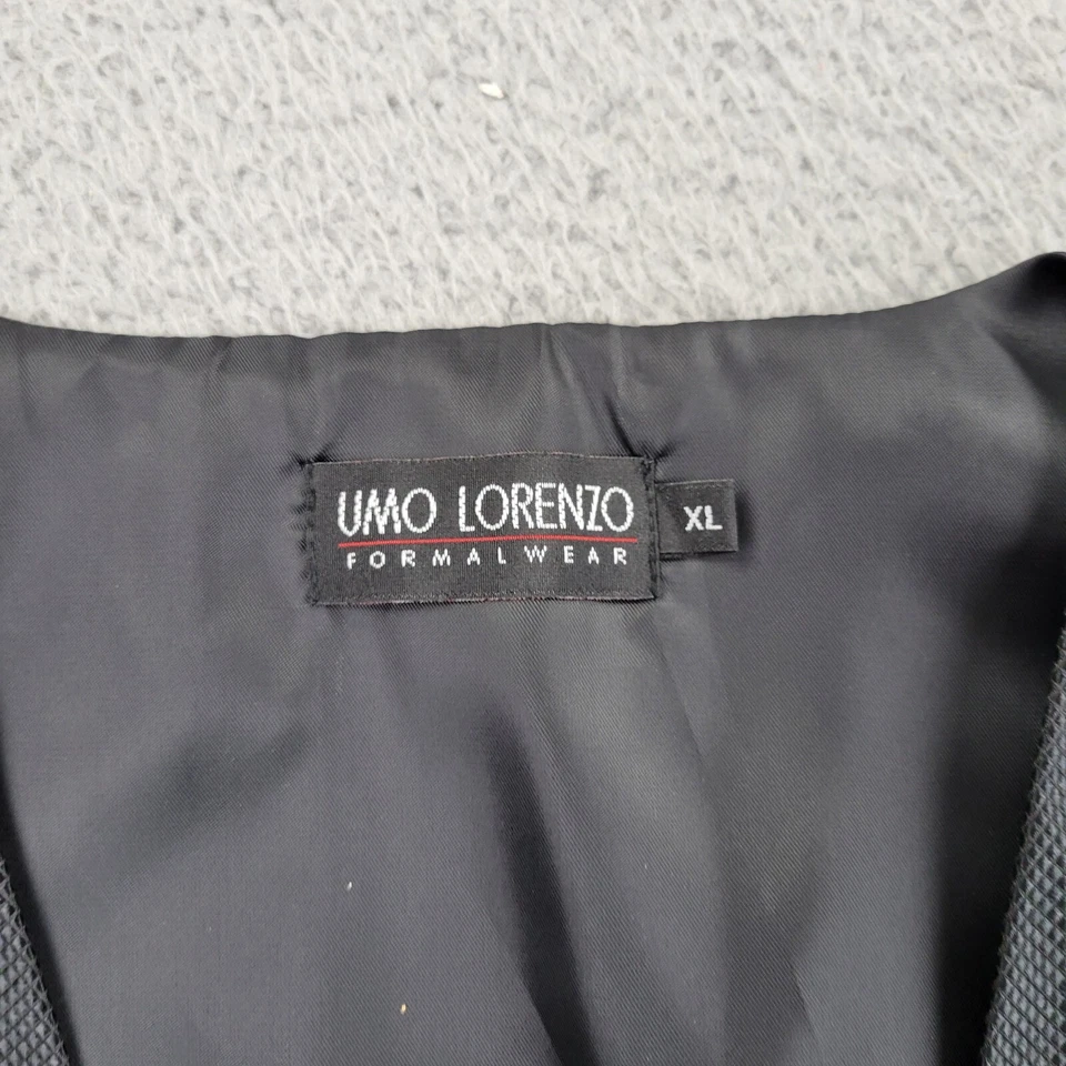 Colete Umo Lorenzo Masculino XL Performance Decote V Preto Botões Sem Mangas - Imagem 3 de 4