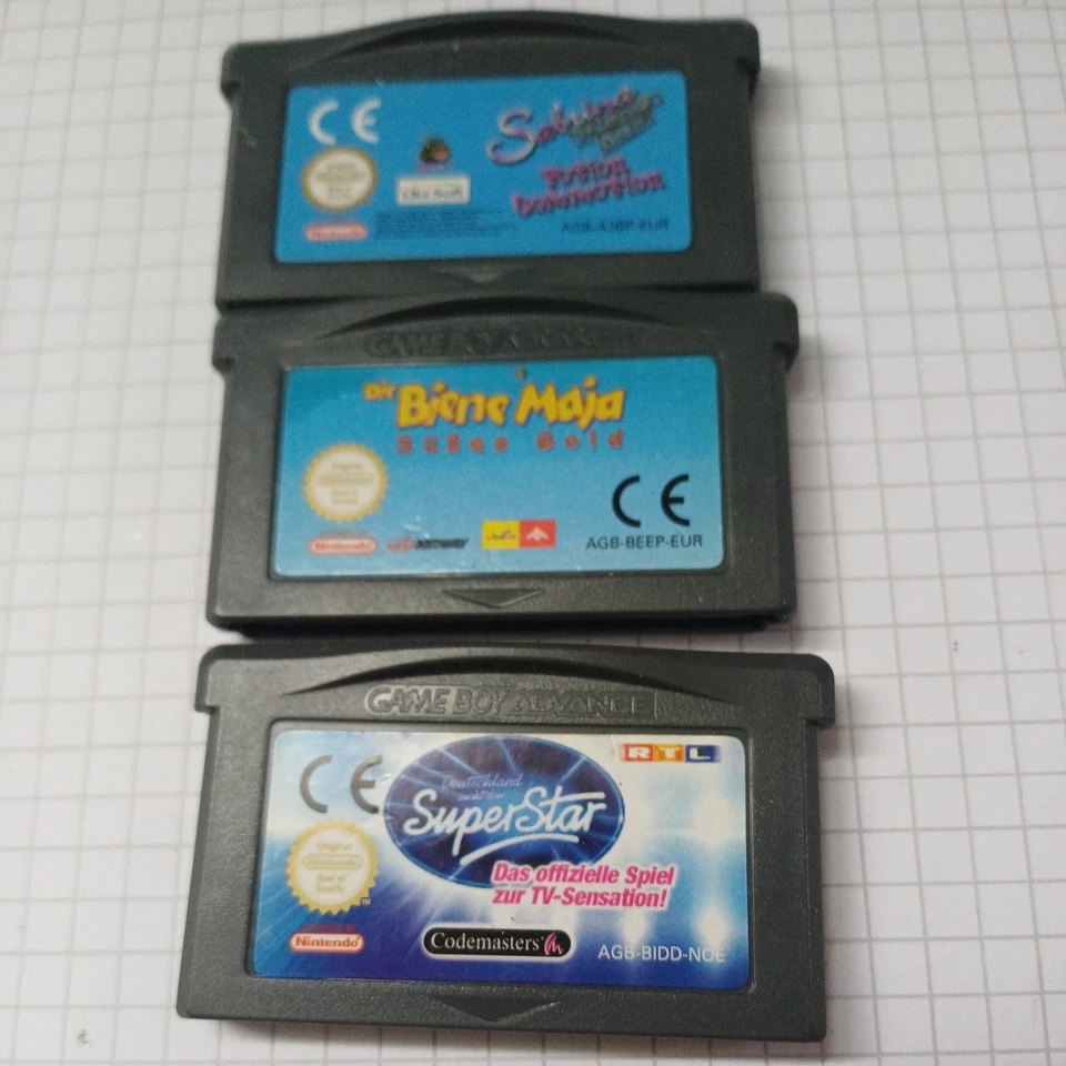 Ladekabel NINTENDO VON 2006 und 3x Spiele Gebraucht und eventuell Defekt  - Bild 3 von 3