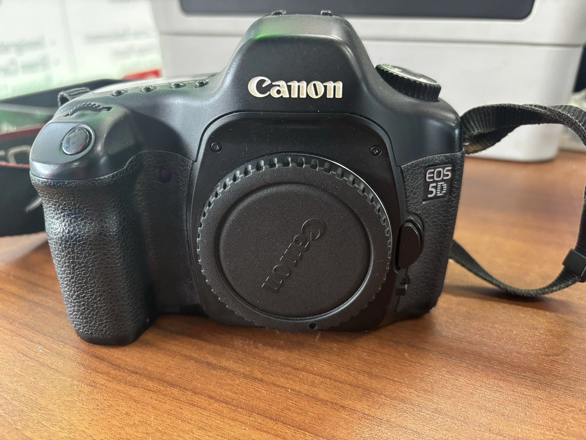 Canon EOS 5D Mark II Digital Cameras with Interchangeable Lenses