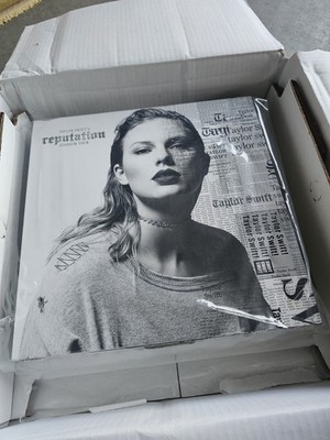 GRAMMY VOTER Taylor Swift Reputation Stadium Tour VIP Box 20 Min. Video ...