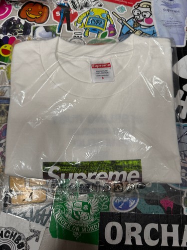 T-shirt Supreme Los Angeles Fire Relief Box logo taglia S NUOVISSIMA IN MANO