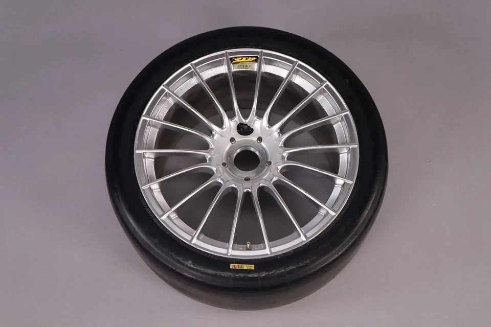 Mercedes CLK DTM ATS Rennsportrad 11x18" mit Dunlop Slicks - Bild 3 von 4