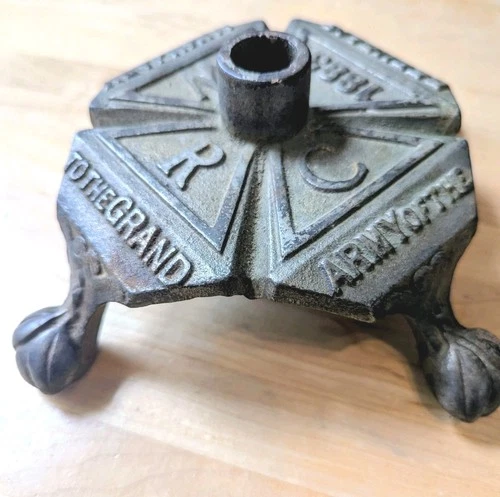 Grand Army of the Republic W.R.C. Cast Iron Flag Stand