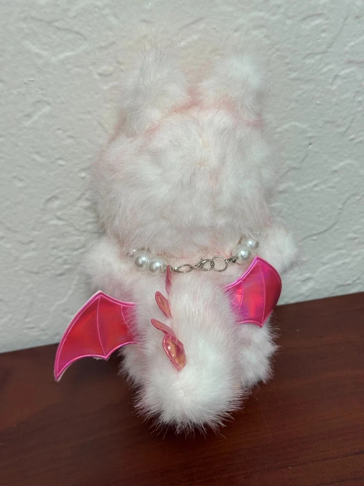 Peluche facial vinilo ángel rosa PopMart Labubu The Monsters Foto 4 de 4