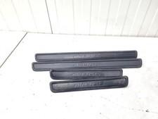 Zierleiste Toyota Avensis Station Wagon T27 6791605040 P23905331