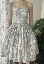 Hearts and Found 50’s Style Floral Roses Print Dress Gray Sz S NWT