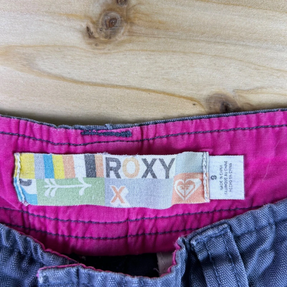 Roxy Shorts Womens Size 9 Blue Low Rise Cargo Shorts - Image 4 of 4