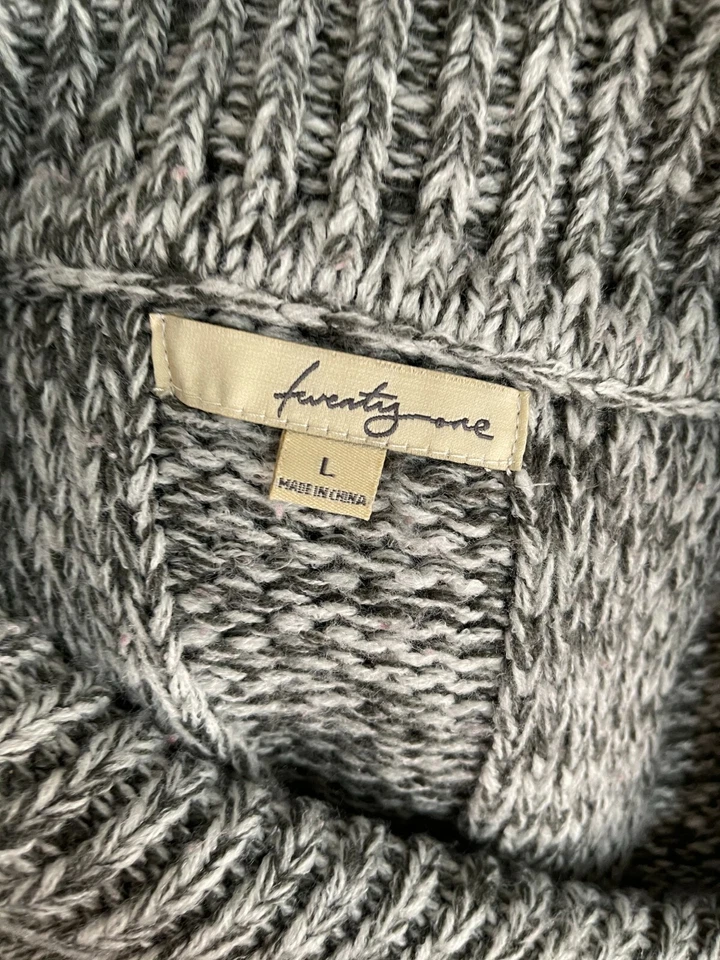 Vestido Twenty One Sin Mangas Tejido Capucha Cuello Cinturón Blanco-Gris Talla L Foto 4 de 4