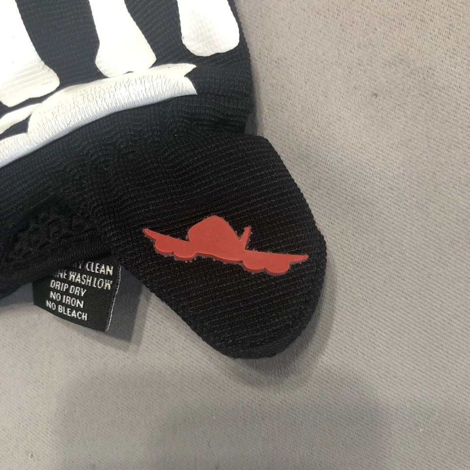 手榴弹雪板烟斗手套红色白色黑色手指大号“飞行社会” — 第 4/4 张图片