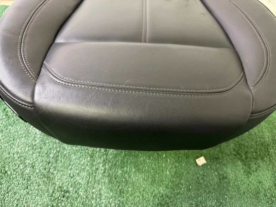 ⚡Front Right Side Lower Cushion Seat ALFA ROMEO STELVIO 2018 OEM Foto 2 de 4