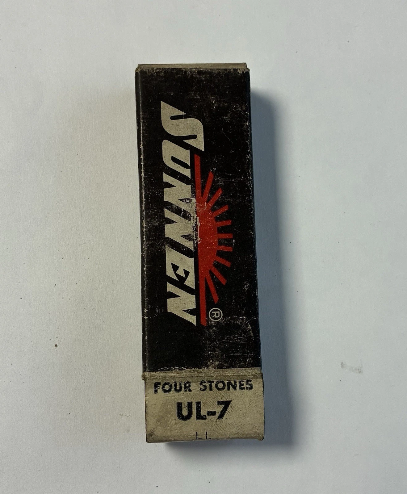 Sunnen UL-7 Honing Stones Used For Connecting Rod, Wrist Pin, & Piston.
Opens in a new window or tab