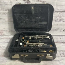 VTG. Vito Clarinet A39739 Woodwind Instrument in Black Leblanc Hard Case