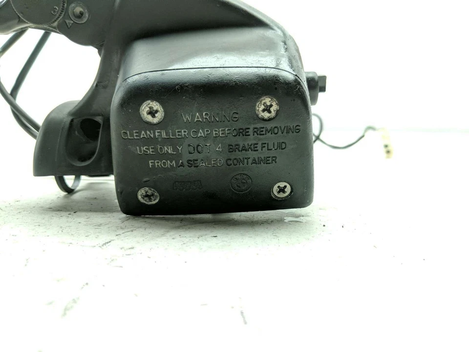 Cilindro maestro embrague BMW K1200RS 02 Foto 2 de 4