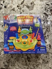 Vintage Hasbro Martian Matter Alien Maker UFO Kit