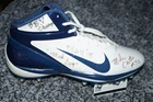 BALTIMORE COLTS MIKE CURTIS SIGNED NIKE CLEAT W/3 INSC