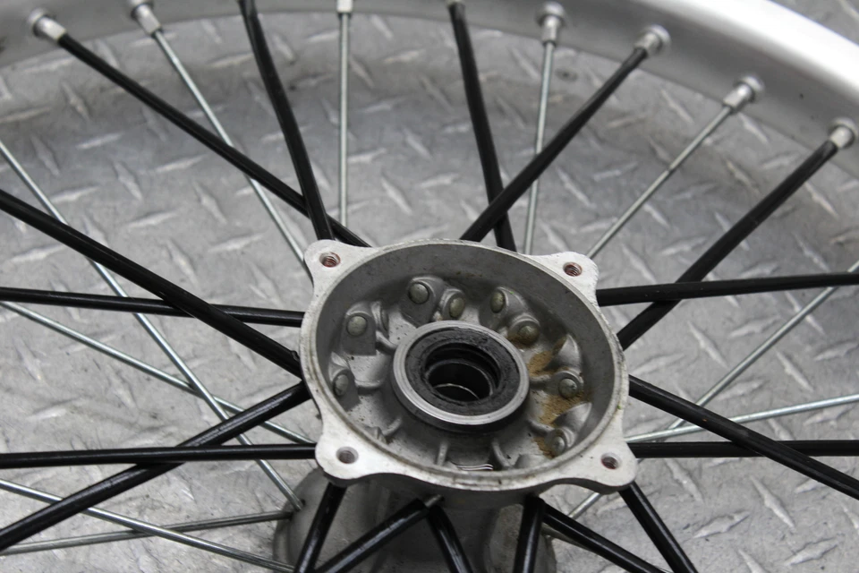 Kawasaki KX125 2002 llanta de cubo de rueda delantera Foto 2 de 4