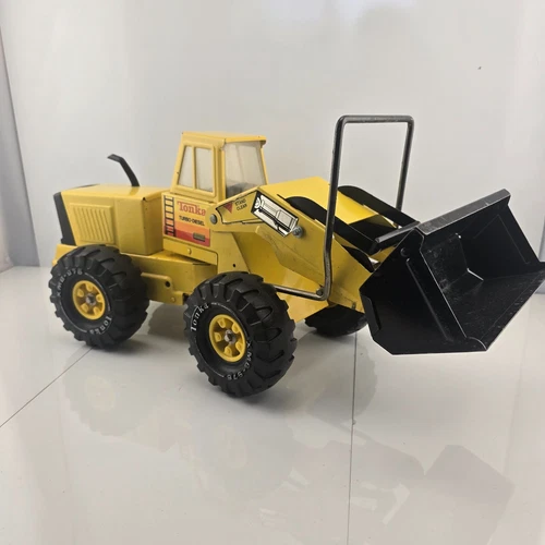 Tonka Turbo Diesel Mighty Front End Loader Pressed Steel XMB-975 Toy