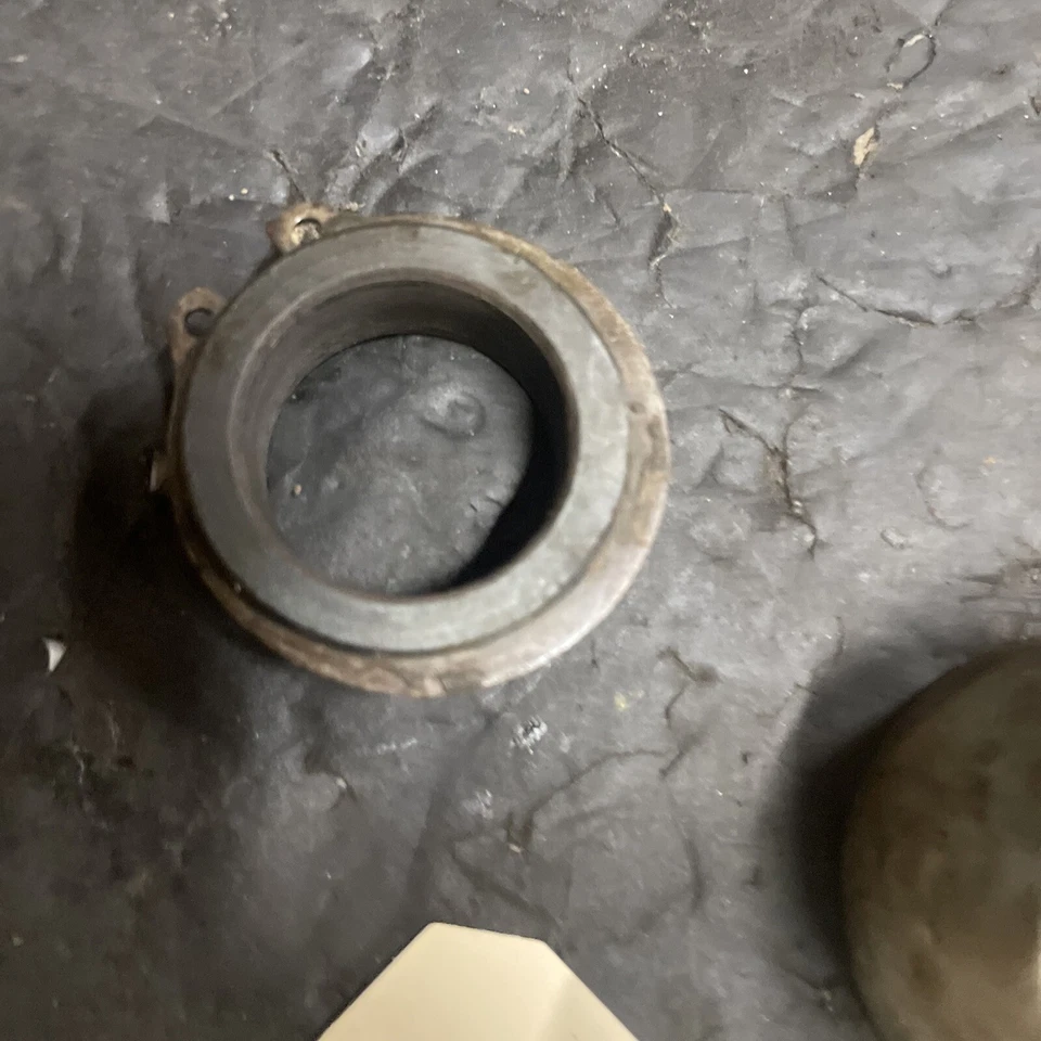 TUERCA EJE FRENO TRASERO POLARIS 2000 EXPLORER 250cc 4X4 Foto 3 de 4