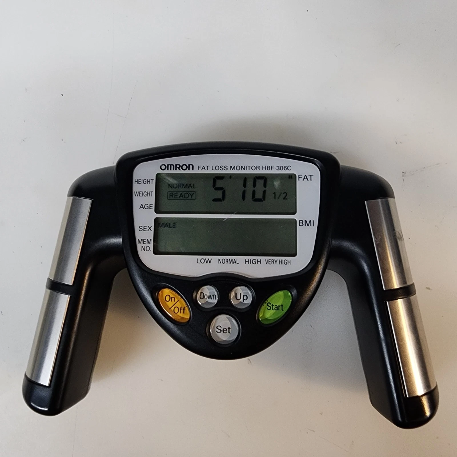 Omron HBF-306CN Fat Loss BMI Monitor Tracker Black Great Condition Tested