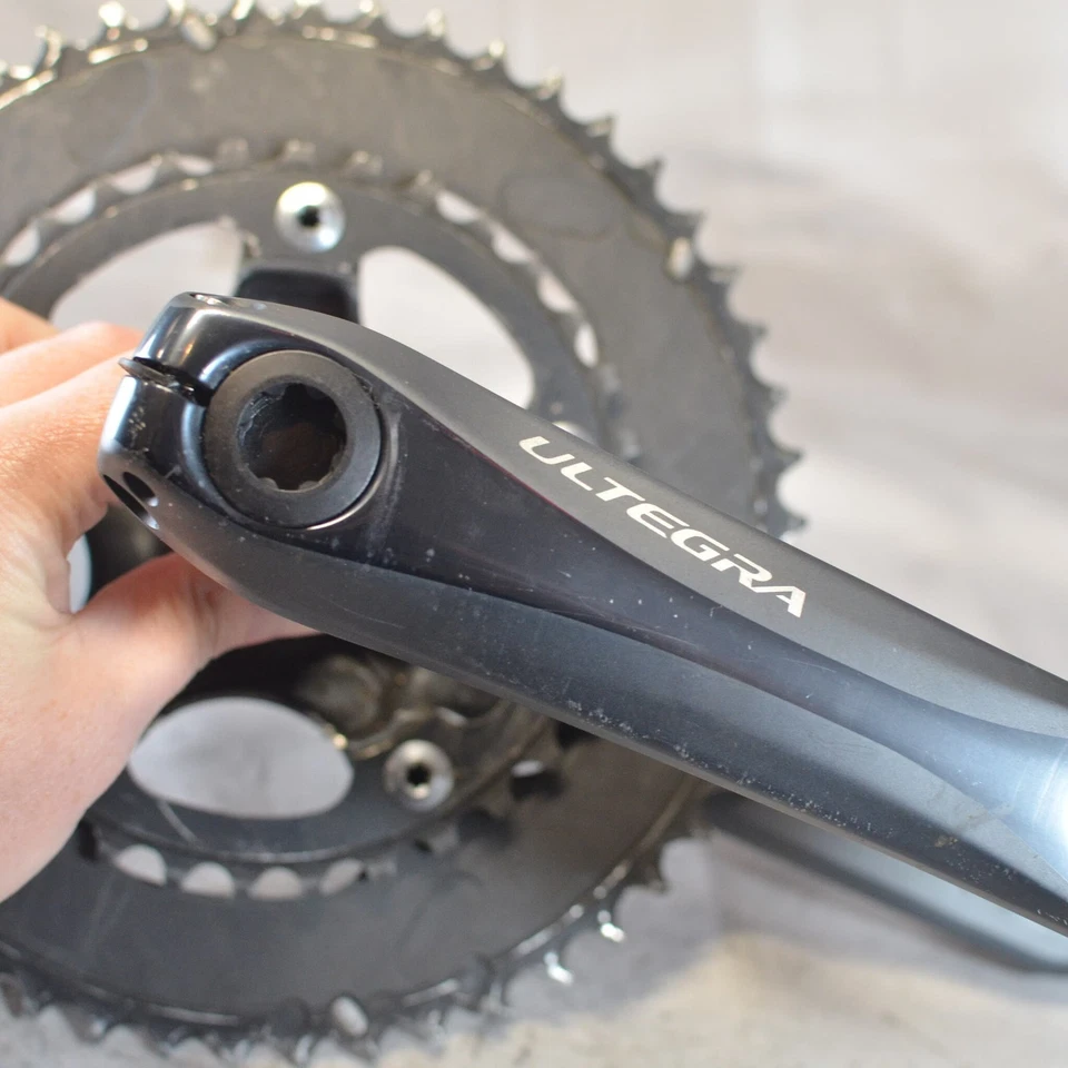 Juego de bielas COMPACTAS 10 velocidades Shimano Ultegra 6700 FC-6750 50-34 172,5 mm gris oscuro Foto 4 de 4