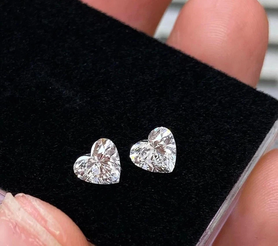 Heart Cut Lab-Grown Diamond Pair 6.00 Ct D Color VVS1 Clarity IGL Certified 5NSF - Image 3 of 3