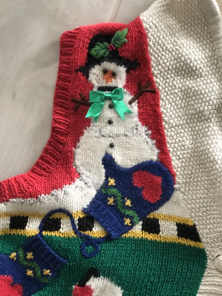 MARISA CHRISTINA MARY ENGELBREIT WOMENS M HAND KNITTED CHRISTMAS SWEATER VEST - Image 4 of 4