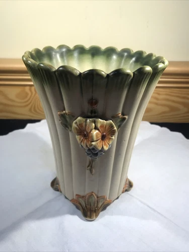 Weller Florenzo 1920s Vintage Art Pottery Ivory Footed Floral Ceramic Vase