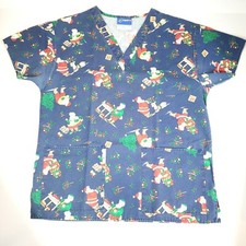 Scrub Top Santa Claus Womens Small Workshop Tree Candy Canes Short Sleeve V-Neck
