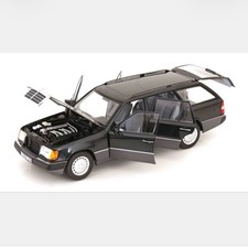 Mercedes Benz E Class 300TD Station Wagon 1/18 Black Mercedes Collectables 17+