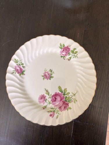 Johnson Brothers Snowhite Regency Lynmere Dinner Plates With Pink Roses Set Of 3